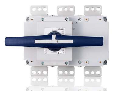 S6 - AC switch-disconnector