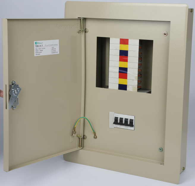 UDB-AN SERIES 3 PHASE DISTRIBUTION BOX (NEW TYPE) IP40